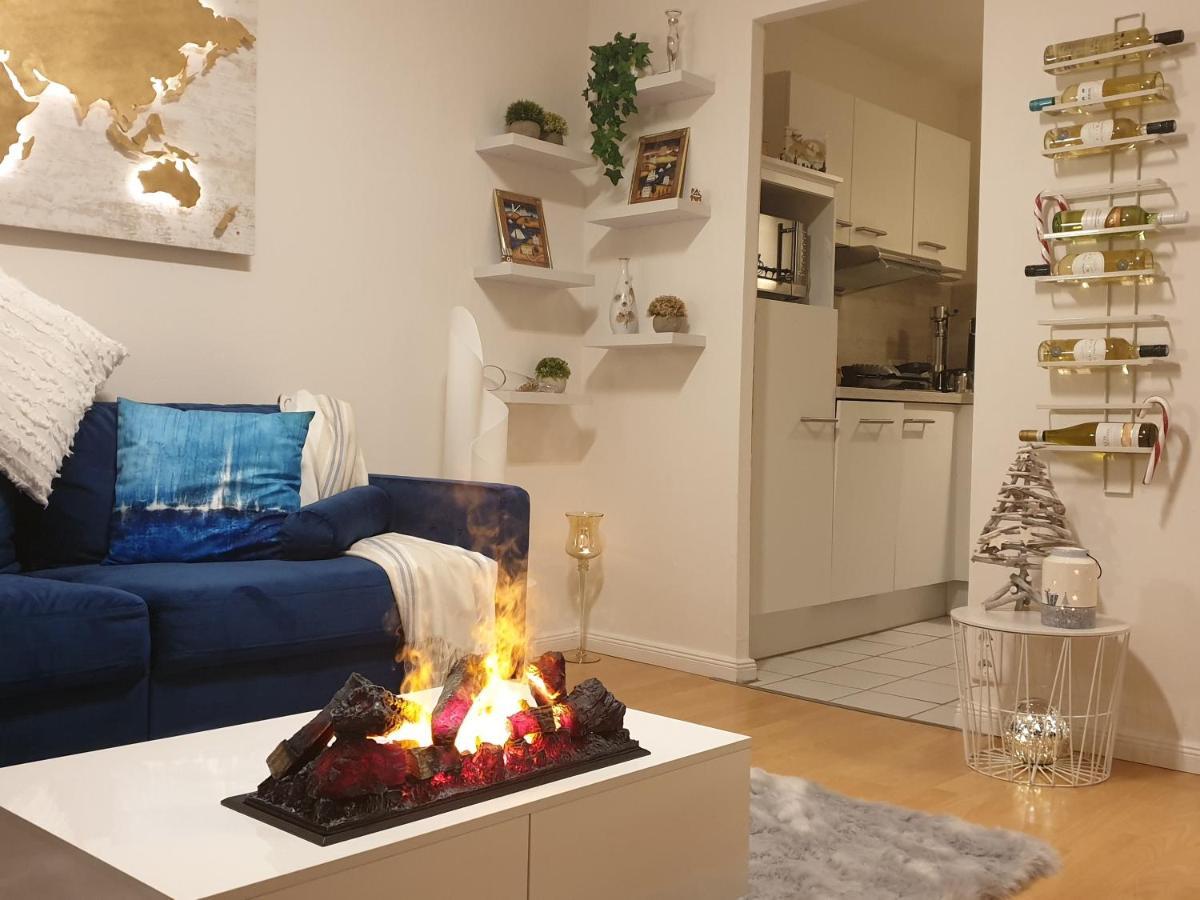 グリュックスブルクGemuetlich U. Modern, Balkon,Pp,Strand,Delongi,Heimkino!アパートメント エクステリア 写真